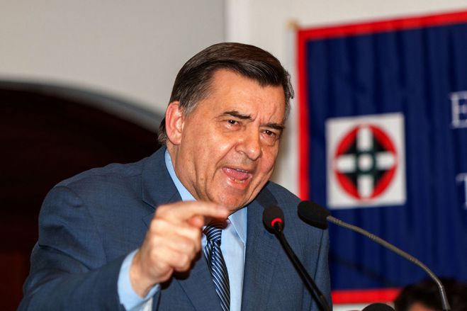 &Kappa;&alpha;&rho;&alpha;&tau;&zeta;&alpha;&phi;έ&rho;&eta;&sigmaf; | &Chi;&alpha;&rho;&alpha;&kappa;&tau;ή&rho;&iota;&sigma;&epsilon; &upsilon;&pi;&epsilon;&rho;&beta;&omicron;&lambda;&iota;&kappa;ή&hellip; &tau;&eta;&nu; &pi;&rho;&omicron;&beta;&omicron;&lambda;ή &tau;&eta;&sigmaf; &tau;&rho;&alpha;&gamma;&omega;&delta;ί&alpha;&sigmaf; &tau;&omega;&nu; &Tau;&epsilon;&mu;&pi;ώ&nu;