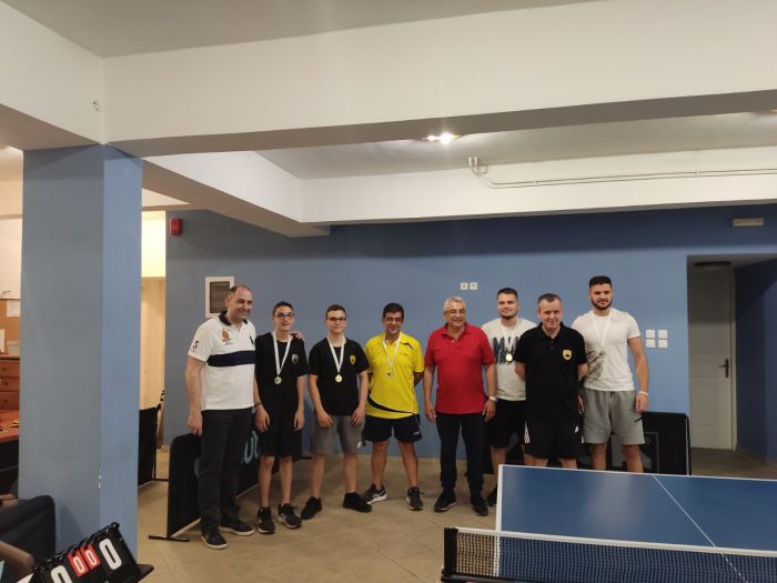 &Alpha;&Epsilon;&Kappa; &Tau;&rho;ί&pi;&omicron;&lambda;&eta;&sigmaf; | &Omicron; &Beta;&alpha;&lambda;&alpha;&sigma;ό&pi;&omicron;&upsilon;&lambda;&omicron;&sigmaf; &beta;&rho;ά&beta;&epsilon;&upsilon;&sigma;&epsilon; &tau;&omicron; &tau;&mu;ή&mu;&alpha; ping pong &gamma;&iota;&alpha; &gamma;&iota;&alpha; &tau;&eta;&nu; ά&nu;&omicron;&delta;&omicron; &sigma;&tau;&eta;&nu; &Beta; &Epsilon;&theta;&nu;&iota;&kappa;ή