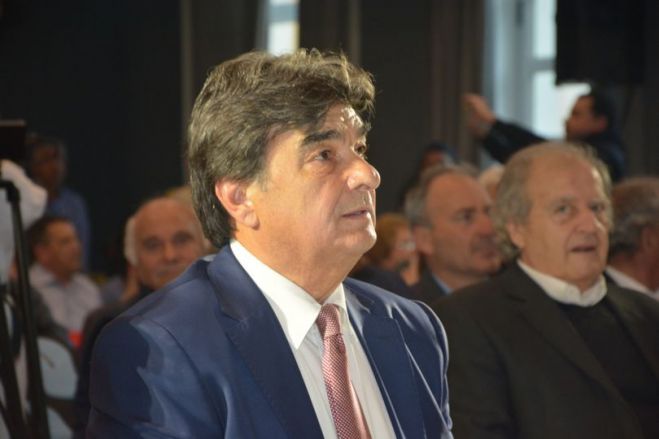 &Epsilon;&pi;ί&sigma;&eta;&mu;&omicron; | &Pi;&alpha;&rho;&alpha;&iota;&tau;ή&theta;&eta;&kappa;&epsilon; &omicron; &Gamma;&iota;&alpha;&nu;&nu;&alpha;&kappa;&omicron;ύ&rho;&alpha;&sigmaf; &alpha;&pi;ό &tau;&eta;&nu; &Kappa;&epsilon;&nu;&tau;&rho;&iota;&kappa;ή &Epsilon;&pi;&iota;&tau;&rho;&omicron;&pi;ή &tau;&omicron;&upsilon; &Pi;&Alpha;&Sigma;&Omicron;&Kappa;