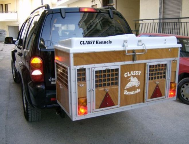 &Omicron; &Phi;&iota;&lambda;&omicron;&zeta;&omega;&iota;&kappa;ό&sigmaf; &Sigma;ύ&lambda;&lambda;&omicron;&gamma;&omicron;&sigmaf; &Tau;&rho;ί&pi;&omicron;&lambda;&eta;&sigmaf; &kappa;&alpha;&tau;&alpha;&gamma;&gamma;έ&lambda;&lambda;&epsilon;&iota; &tau;&eta; &mu;&epsilon;&tau;&alpha;&phi;&omicron;&rho;ά &kappa;&upsilon;&nu;&eta;&gamma;ό&sigma;&kappa;&upsilon;&lambda;&omega;&nu; &mu;έ&sigma;&alpha; &sigma;&epsilon; &kappa;&lambda;&omicron;&upsilon;&beta;&iota;ά