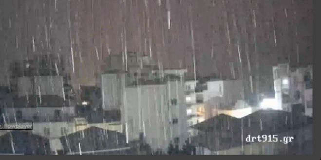 &Iota;&sigma;&chi;&upsilon;&rho;ή &chi;&iota;&omicron;&nu;ό&pi;&tau;&omega;&sigma;&eta; &mu;έ&sigma;&alpha; &sigma;&tau;&eta; &nu;ύ&chi;&tau;&alpha; &sigma;&tau;&eta;&nu; &Tau;&rho;ί&pi;&omicron;&lambda;&eta;!