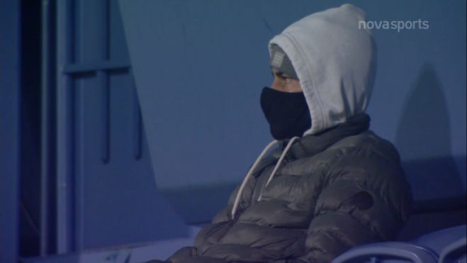 &Alpha;&sigma;&tau;έ&rho;&alpha;&sigmaf; &Tau;&rho;ί&pi;&omicron;&lambda;&eta;&sigmaf; &ndash; &Alpha;&Epsilon;&Kappa;: &Epsilon;ί&delta;&epsilon; &alpha;&pi;ό &kappa;&omicron;&nu;&tau;ά &tau;&eta;&nu; Έ&nu;&omega;&sigma;&eta; &omicron; &Mu;&pi;&lambda;ά&nu;&kappa;&omicron; (vd)