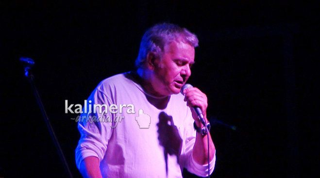 &Omicron; &Mu;&alpha;&nu;ώ&lambda;&eta;&sigmaf; &Mu;&eta;&tau;&sigma;&iota;ά&sigmaf; &epsilon;&rho;&mu;ή&nu;&epsilon;&upsilon;&sigma;&epsilon; &Nu;ί&kappa;&omicron; &Gamma;&kappa;ά&tau;&sigma;&omicron; &sigma;&tau;&eta;&nu; &Alpha;&sigma;έ&alpha; (vd)!