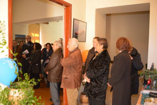 Η Στεμνίτσα έκοψε την πίτα της στο Κοινοτικό Κατάστημα (εικόνες)