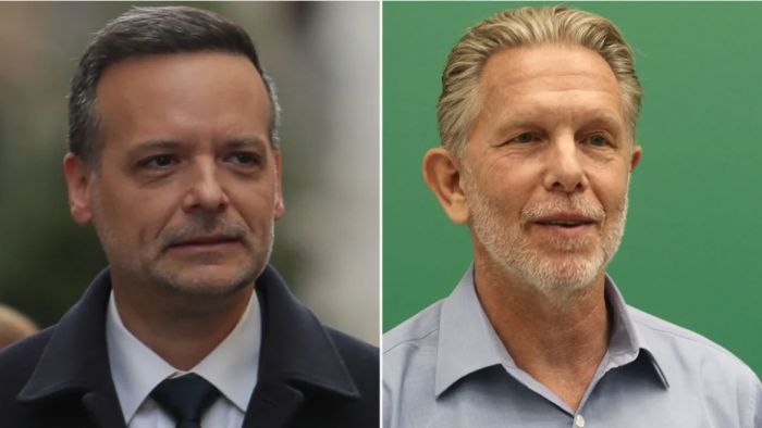 &Delta;&omicron;ύ&kappa;&alpha;&sigmaf; &kappa;&alpha;&iota; &Gamma;&epsilon;&rho;&omicron;&upsilon;&lambda;ά&nu;&omicron;&sigmaf; &delta;&iota;&alpha;&phi;&omega;&nu;&omicron;ύ&nu; &mu;&epsilon; &tau;&eta; &delta;&iota;&alpha;&gamma;&rho;&alpha;&phi;ή &Kappa;&omega;&nu;&sigma;&tau;&alpha;&nu;&tau;&iota;&nu;ό&pi;&omicron;&upsilon;&lambda;&omicron;&upsilon;: "&Delta;&epsilon;&nu; &alpha;&nu;&tau;&iota;&mu;&epsilon;&tau;&omega;&pi;ί&zeta;&omicron;&nu;&tau;&alpha;&iota; έ&tau;&sigma;&iota; &tau;&alpha; &pi;&rho;&omicron;&beta;&lambda;ή&mu;&alpha;&tau;&alpha;, &delta;&epsilon;&nu; &epsilon;ί&nu;&alpha;&iota; ώ&rho;&alpha; &nu;&alpha; &gamma;&iota;&nu;ό&mu;&alpha;&sigma;&tau;&epsilon; &lambda;&iota;&gamma;ό&tau;&epsilon;&rho;&omicron;&iota;"