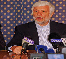 &Alpha;&iota;&chi;&mu;έ&sigmaf; &Tau;&alpha;&tau;&omicron;ύ&lambda;&eta; &kappa;&alpha;&tau;ά &Sigma;&gamma;&omicron;&upsilon;&rho;&omicron;ύ &sigma;&tau;&omicron; &tau;&epsilon;&lambda;&epsilon;&upsilon;&tau;&alpha;ί&omicron; &Pi;&epsilon;&rho;&iota;&phi;&epsilon;&rho;&epsilon;&iota;&alpha;&kappa;ό &Sigma;&upsilon;&mu;&beta;&omicron;ύ&lambda;&iota;&omicron;