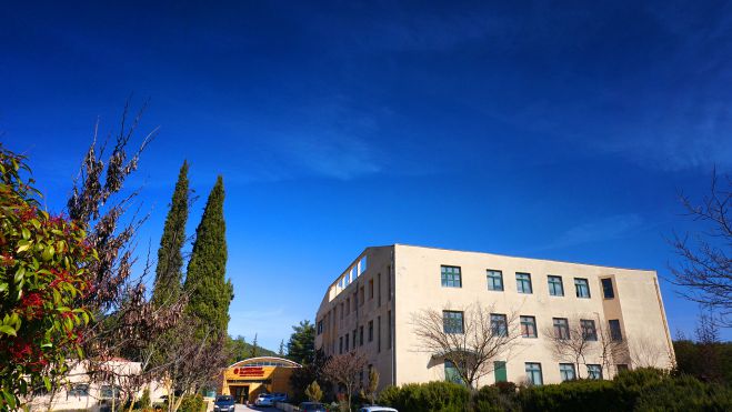 &Alpha;&phi;&omicron;&rho;ά &phi;&omicron;&iota;&tau;&eta;&tau;έ&sigmaf; &kappa;&alpha;&iota; &phi;&omicron;&iota;&tau;ή&tau;&rho;&iota;&epsilon;&sigmaf; &sigma;&tau;&eta;&nu; &Tau;&rho;ί&pi;&omicron;&lambda;&eta; | &Delta;&omega;&rho;&epsilon;ά&nu; &mu;&alpha;&theta;ή&mu;&alpha;&tau;&alpha; &sigma;&tau;&omicron; &pi;&lambda;&alpha;ί&sigma;&iota;&omicron; &tau;&eta;&sigmaf; &Epsilon;&upsilon;&rho;&omega;&pi;&alpha;ϊ&kappa;ή&sigmaf; &Pi;&alpha;&nu;&epsilon;&pi;&iota;&sigma;&tau;&eta;&mu;&iota;&alpha;&kappa;ή&sigmaf; &Sigma;&upsilon;&mu;&mu;&alpha;&chi;ί&alpha;&sigmaf; EUNICE