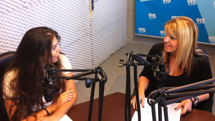 &Alpha;&nu;&tau;&omega;&nu;ί&alpha; &Gamma;&iota;&alpha;&nu;&nu;&omicron;ύ&lambda;&eta; &sigma;&tau;&omicron; &Delta;&eta;&mu;&omicron;&tau;&iota;&kappa;ό &Rho;&alpha;&delta;&iota;ό&phi;&omega;&nu;&omicron;: &laquo;Ή&mu;&omicron;&upsilon;&nu; &kappa;&alpha;&iota; &theta;&alpha; &epsilon;ί&mu;&alpha;&iota; &mu;&epsilon; &tau;&omicron;&nu; &Alpha;&lambda;έ&xi;&eta; &Tau;&sigma;ί&pi;&rho;&alpha;&raquo;! (ή&chi;&omicron;&sigmaf;)