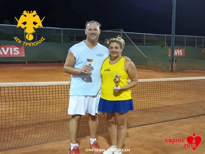 &Tau;έ&nu;&iota;&sigmaf; - &Alpha;&Epsilon;&Kappa; &Tau;&rho;ί&pi;&omicron;&lambda;&eta;&sigmaf; | &Delta;&iota;&pi;&lambda;ή &delta;&iota;ά&kappa;&rho;&iota;&sigma;&eta; &gamma;&iota;&alpha; &Zeta;&omega;&gamma;&rho;&alpha;&phi;ά&kappa;&eta; &kappa;&alpha;&iota; &Mu;&iota;&chi;&alpha;ή&lambda; &sigma;&tau;&omicron; &tau;&omicron;&upsilon;&rho;&nu;&omicron;&upsilon;ά Atlantis Open 2022