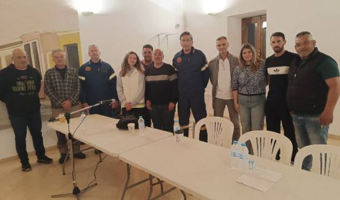 Μεγάλη συμμετοχή στη συνάντηση για την πυροπροστασία στα Δολιανά - Θα δημιουργηθούν ομάδες πολιτών για περιπολίες! (εικόνες)