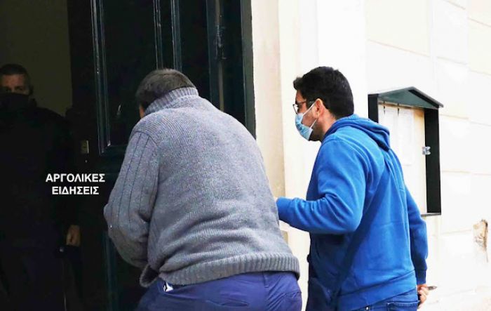 &Pi;&rho;&omicron;&phi;&upsilon;&lambda;&alpha;&kappa;ί&sigma;&tau;&eta;&kappa;&epsilon; &omicron; &sigma;&omega;&phi;&rho;&omicron;&nu;&iota;&sigma;&tau;&iota;&kappa;ό&sigmaf; &upsilon;&pi;ά&lambda;&lambda;&eta;&lambda;&omicron;&sigmaf; &sigma;&tau;&omicron; &Nu;&alpha;ύ&pi;&lambda;&iota;&omicron;