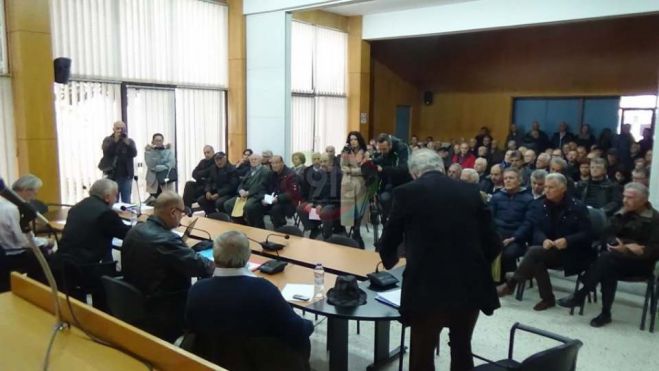 Τρίπολη | Κατάμεστο το Εργατικό Κέντρο για την ενημέρωση των συνταξιούχων της ΔΕΗ (vd)