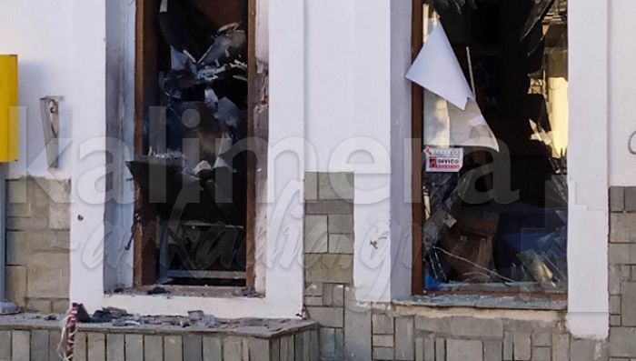 Ανατίναξη ΑΤΜ στη Βυτίνα - Η αστυνομία ψάχνει απαντήσεις στις κάμερες της περιοχής!