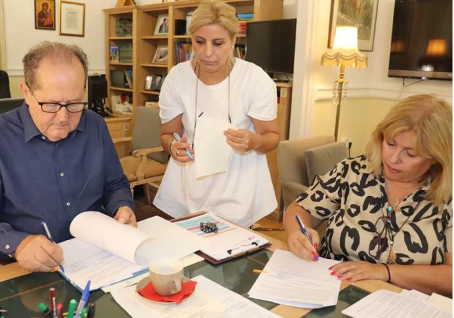 &Pi;&epsilon;&lambda;&omicron;&pi;ό&nu;&nu;&eta;&sigma;&omicron;&sigmaf; | &Alpha;&upsilon;&tau;ά &tau;&alpha; &delta;ύ&omicron; &Kappa;έ&nu;&tau;&rho;&alpha; &Alpha;&pi;&omicron;&kappa;&alpha;&tau;ά&sigma;&tau;&alpha;&sigma;&eta;&sigmaf; &theta;&alpha; &mu;&epsilon;&tau;&alpha;&phi;έ&rho;&omicron;&upsilon;&nu; &alpha;&sigma;&theta;&epsilon;&nu;&epsilon;ί&sigmaf; &mu;&epsilon; covid &alpha;&pi;ό &tau;&alpha; &xi;&epsilon;&nu;&omicron;&delta;&omicron;&chi;&epsilon;ί&alpha; &phi;&iota;&lambda;&omicron;&xi;&epsilon;&nu;ί&alpha;&sigmaf; &sigma;&epsilon; "&xi;&epsilon;&nu;&omicron;&delta;&omicron;&chi;&epsilon;ί&omicron; &kappa;&alpha;&rho;&alpha;&nu;&tau;ί&nu;&alpha;&sigmaf;"!