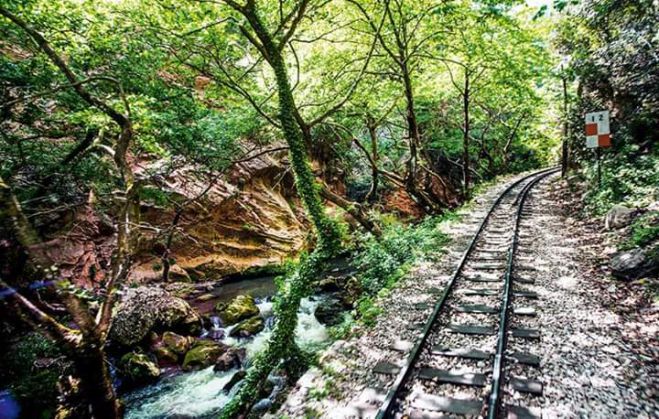 Νέα εκδρομή από το ΚΤΕΛ Αρκαδίας σε Καλάβρυτα και Αγία Λαύρα!