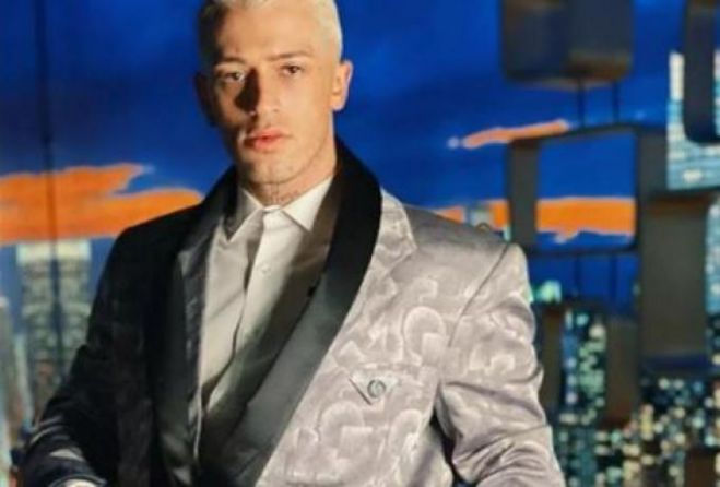 &Tau;ά&sigma;&omicron;&sigmaf; &Xi;&iota;&alpha;&rho;&chi;ό | &Sigma;ά&lambda;&omicron;&sigmaf; &mu;&epsilon; &beta;ί&nu;&tau;&epsilon;&omicron; ό&pi;&omicron;&upsilon; &kappa;&omicron;&rho;&omicron;ϊ&delta;&epsilon;ύ&epsilon;&iota; &kappa;&omicron;&pi;έ&lambda;&alpha; &mu;&epsilon; &pi;&alpha;&rho;&alpha;&pi;ά&nu;&omega; &kappa;&iota;&lambda;ά (vd)