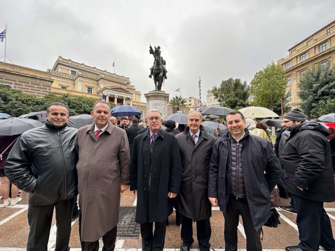 &Lambda;&alpha;&mu;&pi;&rho;ό&pi;&omicron;&upsilon;&lambda;&omicron;&sigmaf;:&nbsp; &laquo;&Eta; &alpha;&pi;ό&delta;&omicron;&sigma;&eta; &tau;&iota;&mu;ή&sigmaf; &sigma;&tau;&omicron;&nu; &Theta;. &Kappa;&omicron;&lambda;&omicron;&kappa;&omicron;&tau;&rho;ώ&nu;&eta; &alpha;&pi;&omicron;&tau;&epsilon;&lambda;&epsilon;ί &delta;&iota;&alpha;&chi;&rho;&omicron;&nu;&iota;&kappa;ή &upsilon;&pi;&omicron;&chi;&rho;έ&omega;&sigma;&eta; ό&lambda;&omega;&nu; &mu;&alpha;&sigmaf;&raquo;