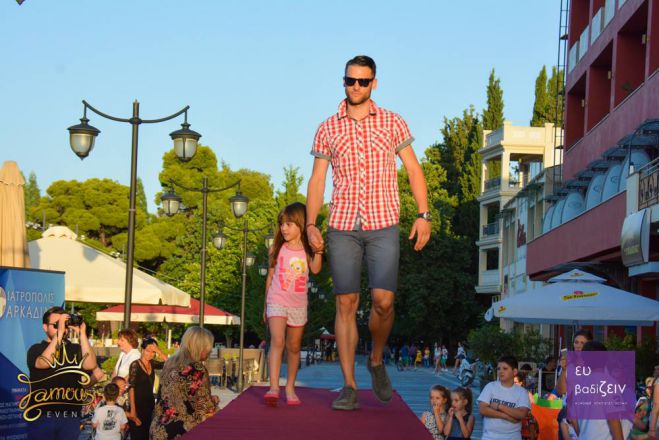 Καρέ – καρέ το Summer Fashion Show του «Ευ Βαδίζειν» - Δείτε φωτογραφίες!