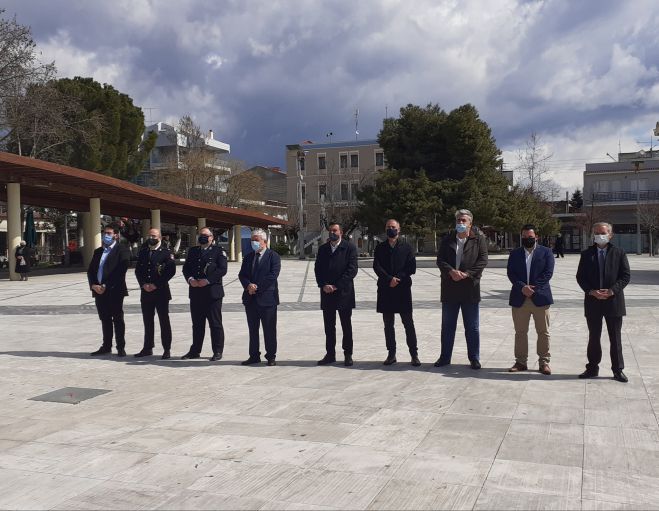 &Chi;&rho;&iota;&sigma;&tau;&omicron;&gamma;&iota;&alpha;&nu;&nu;ό&pi;&omicron;&upsilon;&lambda;&omicron;&sigmaf;: "&Tau;&iota;&mu;ή&sigma;&alpha;&mu;&epsilon; &sigma;&mu;&epsilon;&rho;&alpha; &sigma;&tau;o&nu; &Delta;ή&mu;&omicron; &Mu;&epsilon;&gamma;&alpha;&lambda;ό&pi;&omicron;&lambda;&eta;&sigmaf;, &tau;&eta;&nu; &mu;&nu;ή&mu;&eta; &eta;&rho;&omega;&iota;&kappa;ώ&nu; &pi;&rho;&omicron;&gamma;ό&nu;&omega;&nu;, &pi;&omicron;&upsilon; &pi;&omicron;&lambda;έ&mu;&eta;&sigma;&alpha;&nu; &mu;&epsilon; &psi;&upsilon;&chi;ή &kappa;&alpha;&iota; &pi;έ&rho;&alpha;&sigma;&alpha;&nu; &sigma;&tau;&eta;&nu; &iota;&sigma;&tau;&omicron;&rho;ί&alpha;"