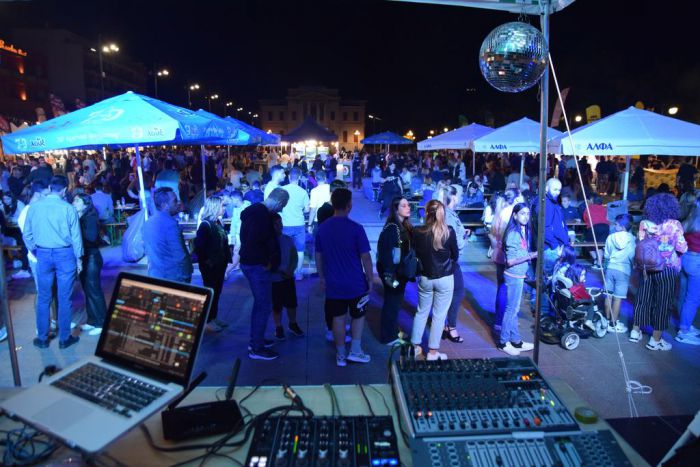 &laquo;Tripoli Street Food Festival&raquo; | &Tau;&rho;&epsilon;&iota;&sigmaf; &mu;έ&rho;&epsilon;&sigmaf; &gamma;&epsilon;&mu;ά&tau;&epsilon;&sigmaf; &kappa;ό&sigma;&mu;&omicron;, &mu;&omicron;&upsilon;&sigma;&iota;&kappa;ή &kappa;&alpha;&iota; &gamma;&alpha;&sigma;&tau;&rho;&omicron;&nu;&omicron;&mu;&iota;&kappa;έ&sigmaf; &alpha;&pi;&omicron;&lambda;&alpha;ύ&sigma;&epsilon;&iota;&sigmaf;