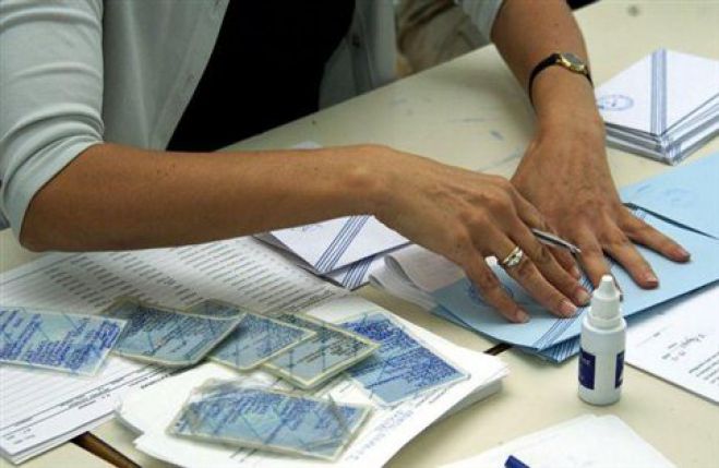Έ&chi;&omega; &chi;ά&sigma;&epsilon;&iota; &tau;&eta;&nu; &tau;&alpha;&upsilon;&tau;ό&tau;&eta;&tau;ά &mu;&omicron;&upsilon;, &pi;ώ&sigmaf; &theta;&alpha; &alpha;&sigma;&kappa;ή&sigma;&omega; &tau;&omicron; &epsilon;&kappa;&lambda;&omicron;&gamma;&iota;&kappa;ό &mu;&omicron;&upsilon; &delta;&iota;&kappa;&alpha;ί&omega;&mu;&alpha;; &Alpha;&nu; έ&chi;&omega; &beta;&gamma;ά&lambda;&epsilon;&iota; &nu;έ&alpha; &alpha;&sigma;&tau;&upsilon;&nu;&omicron;&mu;&iota;&kappa;ή &tau;&alpha;&upsilon;&tau;ό&tau;&eta;&tau;&alpha;, &theta;&alpha; &upsilon;&pi;ά&rho;&xi;&epsilon;&iota; &pi;&rho;ό&beta;&lambda;&eta;&mu;&alpha;;