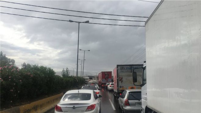 &quot;Αθηνών - Κορίνθου&quot; | Πού παραμένει η διακοπή της κυκλοφορίας, λόγω κακοκαιρίας