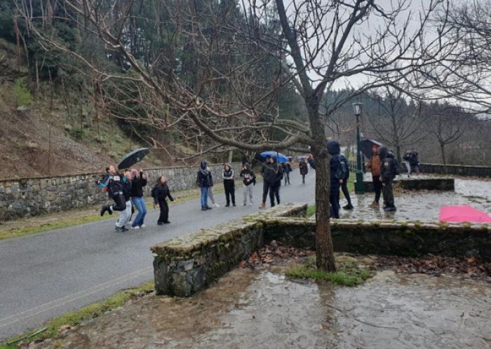 &Eta; &pi;&rho;ώ&tau;&eta; &delta;&rho;ά&sigma;&eta; &tau;&eta;&sigmaf; &Delta;&iota;&epsilon;ύ&theta;&upsilon;&nu;&sigma;&eta;&sigmaf; &Delta;&epsilon;&upsilon;&tau;&epsilon;&rho;&omicron;&beta;ά&theta;&mu;&iota;&alpha;&sigmaf; &Epsilon;&kappa;&pi;&alpha;ί&delta;&epsilon;&upsilon;&sigma;&eta;&sigmaf; &Alpha;&rho;&kappa;&alpha;&delta;ί&alpha;&sigmaf; &gamma;&iota;&alpha; &tau;&eta;&nu; &Epsilon;&upsilon;&rho;&omega;&pi;&alpha;ϊ&kappa;ή &Epsilon;&beta;&delta;&omicron;&mu;ά&delta;&alpha; &Chi;&epsilon;&iota;&mu;&epsilon;&rho;&iota;&nu;&omicron;ύ &Alpha;&theta;&lambda;&eta;&tau;&iota;&sigma;&mu;&omicron;ύ &sigma;&tau;&eta;&nu; &Alpha;&lambda;&omega;&nu;ί&sigma;&tau;&alpha;&iota;&nu;&alpha;