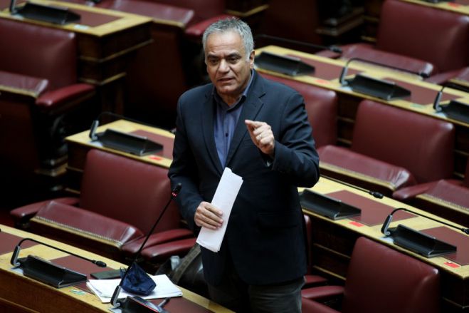 Σκουρλέτης: &quot;Χαρίζουν δημόσιο χρήμα στην Πειραιώς, αλλά δεν βρίσκουν λεφτά για να στηρίξουν εργασία και μικρές επιχειρήσεις&quot;