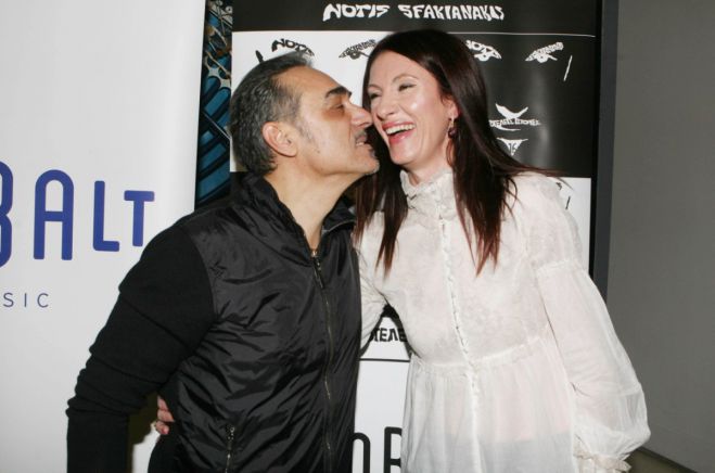 Πένθος για τον Νότη Σφακιανάκη - Πέθανε η σύζυγός του σε ηλικία 62 ετών