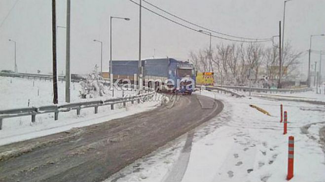 Κακοκαιρία | Σε ποιους δρόμους χρειάζονται αντιολισθητικές αλυσίδες! (ανανεώνεται)