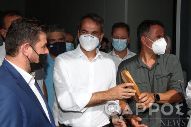 &Alpha;&pi;ό &tau;&eta;&nu; &Mu;&epsilon;&sigma;&sigma;&eta;&nu;ί&alpha; &xi;&epsilon;&kappa;ί&nu;&eta;&sigma;&epsilon; &eta; &epsilon;&pi;ί&sigma;&kappa;&epsilon;&psi;&eta; &Mu;&eta;&tau;&sigma;&omicron;&tau;ά&kappa;&eta; &sigma;&tau;&eta;&nu; &Pi;&epsilon;&lambda;&omicron;&pi;ό&nu;&nu;&eta;&sigma;&omicron; (&epsilon;&iota;&kappa;ό&nu;&epsilon;&sigmaf;)