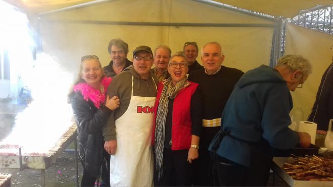 &Tau;&omicron; ... &tau;&sigma;ί&kappa;&nu;&iota;&sigma;&alpha;&nu; &sigma;&tau;&omicron; &Kappa;&Alpha;&Pi;&Eta; &Tau;&rho;ί&pi;&omicron;&lambda;&eta;&sigmaf; - &Gamma;&lambda;έ&nu;&tau;&iota; &kappa;&alpha;&iota; &kappa;&alpha;&lambda;ό &phi;&alpha;&gamma;&eta;&tau;ό &gamma;&iota;&alpha; &tau;&eta;&nu; &Tau;&sigma;&iota;&kappa;&nu;&omicron;&pi;έ&mu;&pi;&tau;&eta;! (vd)