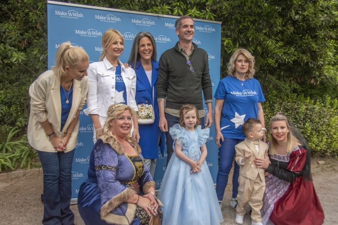 &Pi;&epsilon;&rho;ί&pi;&alpha;&tau;&omicron;&sigmaf; &sigma;&tau;&omicron;&nu; &Epsilon;&theta;&nu;&iota;&kappa;ό &Kappa;ή&pi;&omicron; &gamma;&iota;&alpha; &tau;&iota;&sigmaf; &omicron;&iota;&kappa;&omicron;&gamma;έ&nu;&epsilon;&iota;&epsilon;&sigmaf; &pi;&alpha;&iota;&delta;&iota;ώ&nu; &epsilon;&upsilon;&chi;ή&sigmaf; &kappa;&alpha;&iota; &mu;ί&alpha; &pi;&rho;&iota;&gamma;&kappa;&iota;&pi;&iota;&kappa;ή &sigma;&tau;έ&psi;&eta; &mu;&epsilon; &phi;ό&nu;&tau;&omicron; &tau;&omicron; &epsilon;&pi;&iota;&beta;&lambda;&eta;&tau;&iota;&kappa;ό &Zeta;ά&pi;&pi;&epsilon;&iota;&omicron; &Mu;έ&gamma;&alpha;&rho;&omicron; &sigma;&tau;&alpha; &mu;&pi;&lambda;&epsilon;!