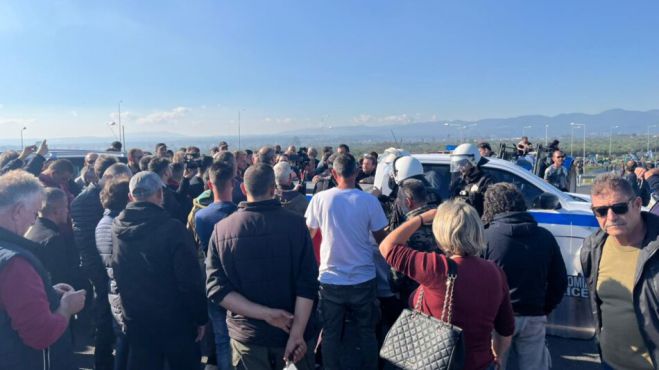 &Delta;&upsilon;&nu;&alpha;&mu;&iota;&kappa;έ&sigmaf; &kappa;&iota;&nu;&eta;&tau;&omicron;&pi;&omicron;&iota;ή&sigma;&epsilon;&iota;&sigmaf; &alpha;&pi;ό &tau;&omicron;&upsilon;&sigmaf; &alpha;&gamma;&rho;ό&tau;&epsilon;&sigmaf; &sigma;&tau;&eta; &Mu;&epsilon;&sigma;&sigma;&eta;&nu;ί&alpha; &ndash; &Alpha;&pi;έ&kappa;&lambda;&epsilon;&iota;&sigma;&alpha;&nu; &tau;&eta;&nu; &Epsilon;&theta;&nu;&iota;&kappa;ή &Omicron;&delta;ό