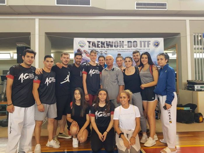 &Sigma;&tau;&omicron; &Pi;&alpha;&gamma;&kappa;ό&sigma;&mu;&iota;&omicron; &Pi;&rho;&omega;&tau;ά&theta;&lambda;&eta;&mu;&alpha; TKD &pi;&rho;&omicron;&kappa;&rho;ί&theta;&eta;&kappa;&epsilon; &omicron; &Kappa;&omicron;&kappa;&kappa;ά&lambda;&alpha;&sigmaf; &alpha;&pi;ό &tau;&eta;&nu; &Tau;&rho;ί&pi;&omicron;&lambda;&eta;!