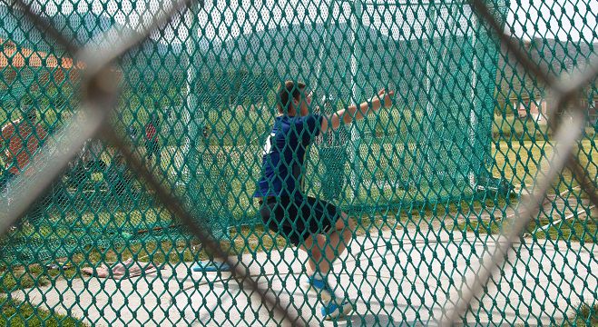 &Sigma;&tau;&eta;&nu; &epsilon;&theta;&nu;&iota;&kappa;ή &omicron;&mu;ά&delta;&alpha; &omicron; &Theta;&omicron;&delta;&omega;&rho;ή&sigmaf; &Beta;&iota;&nu;&alpha;&tau;&sigma;έ&lambda;&alpha;&sigmaf; &tau;&omicron;&upsilon; &Gamma;.&Sigma;.&Alpha;.