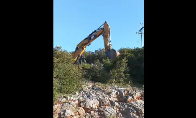 Μπουλντόζες για έργα στη Δόριζα | Παπούλιας: "Τους σταματήσαμε με έγγραφο της Διεύθυνσης Δασών"