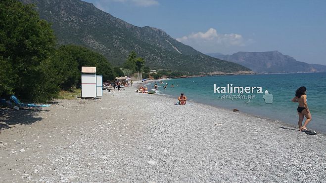 Κυριακή στην ήσυχη και πανέμορφη παραλία &quot;Πούλιθρα&quot;! (vd)