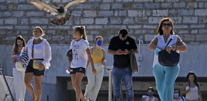 Τα νέα μέτρα για τους ανεμβολίαστους – "Μπλόκο" στους κλειστούς χώρους - Από την τσέπη τους θα πληρώνουν τα rapid tests