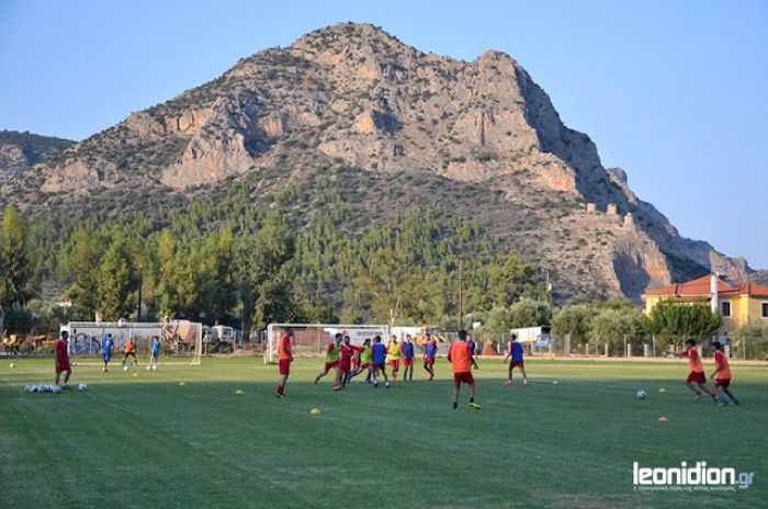 &Tau;&omicron;&pi;&iota;&kappa;ό &pi;&omicron;&delta;ό&sigma;&phi;&alpha;&iota;&rho;&omicron; | &Xi;&epsilon;&kappa;ί&nu;&eta;&sigma;&epsilon; &pi;&rho;&omicron;&epsilon;&tau;&omicron;&iota;&mu;&alpha;&sigma;ί&alpha; &tau;&omicron; &Lambda;&epsilon;&omega;&nu;ί&delta;&iota;&omicron; (&epsilon;&iota;&kappa;ό&nu;&epsilon;&sigmaf;)