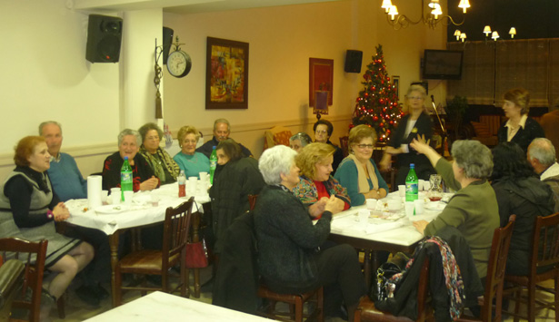 ΚΑΠΗ – Εκδήλωση με Χορωδία, φαγητό, τραγούδι και χορό! (εικόνες)