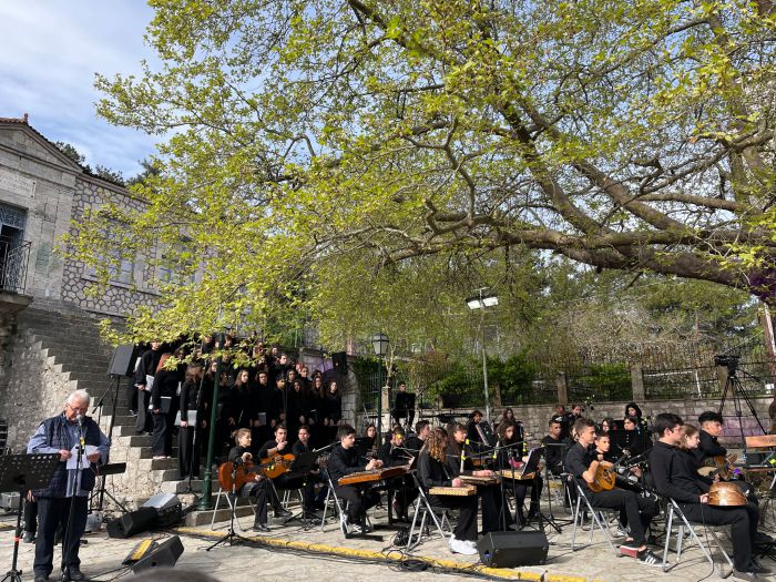 Ζάτουνα Γορτυνίας | Συναυλία-αφιέρωμα στον Μίκη Θεοδωράκη από το Μουσικό Σχολείο Βόλου (εικόνες)