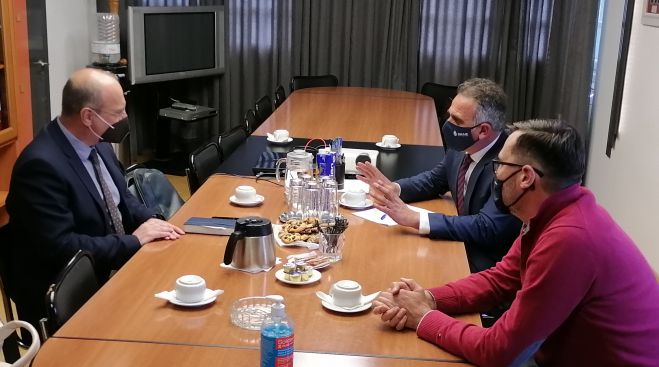 Υφυπουργός Οικονόμου στο Επιμελητήριο: &quot;Θα αποζημιωθούν και οι αγρότες παραγωγοί μήλων delicious Πιλαφά&quot;