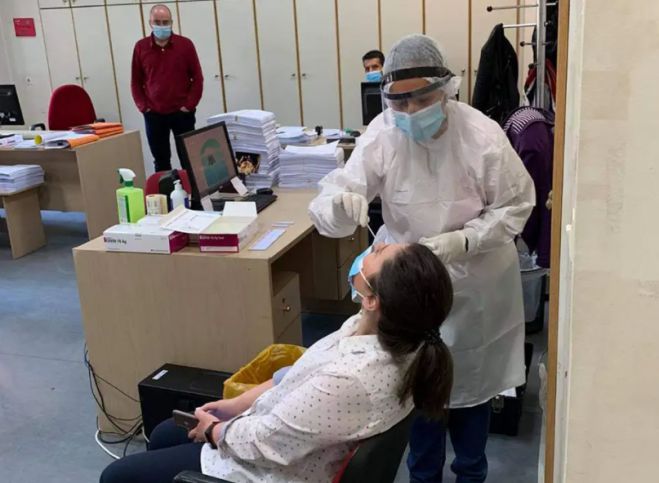 Αρνητικά rapid tests σε εργαζομένους της Περιφέρειας