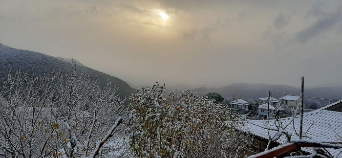 &Chi;&iota;&omicron;&nu;&iota;&sigma;&mu;έ&nu;&omicron; &tau;&omicron; &Lambda;ύ&kappa;&alpha;&iota;&omicron; &Alpha;&rho;&kappa;&alpha;&delta;ί&alpha;&sigmaf; (&epsilon;&iota;&kappa;ό&nu;&epsilon;&sigmaf;)