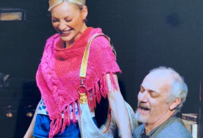 &Tau;&zeta;έ&nu;&eta; &Iota;&omega;&alpha;&kappa;&epsilon;&iota;&mu;ί&delta;&omicron;&upsilon; &gamma;&iota;&alpha; &Kappa;&iota;&mu;&omicron;ύ&lambda;&eta;: &laquo;Έ&chi;&epsilon;&iota; &kappa;&alpha;&kappa;&omicron;&pi;&omicron;&iota;ή&sigma;&epsilon;&iota; &pi;&omicron;&lambda;&lambda;έ&sigmaf; &psi;&upsilon;&chi;έ&sigmaf; &kappa;&alpha;&iota; &kappa;&alpha;&lambda;ά &theta;&alpha; &kappa;ά&nu;&epsilon;&iota; &nu;&alpha; &zeta;&eta;&tau;ή&sigma;&epsilon;&iota; &tau;&eta; &beta;&omicron;ή&theta;&epsilon;&iota;&alpha; &epsilon;&iota;&delta;&iota;&kappa;&omicron;ύ&raquo;