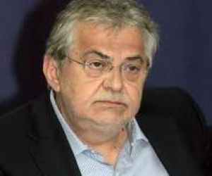Νέα επίθεση ΚΚΕ κατά Ροβέρτου – Τον χαρακτηρίζει «ντιλερ της πολιτικής της Ευρωπαϊκής Ένωσης»!