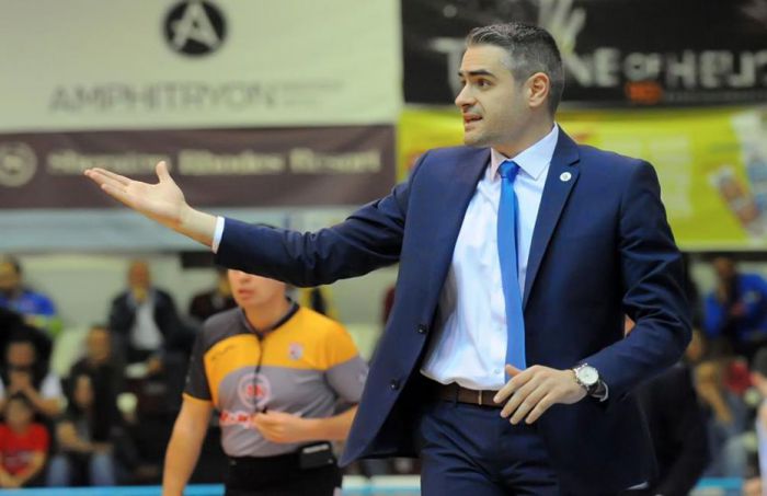 &Sigma;&epsilon; &tau;&rho;&omicron;&chi;&iota;ά &pi;&lambda;έ&iota; &omicron;&phi; &eta; &Kappa;ύ&mu;&eta; &tau;&omicron;&upsilon; &Gamma;&iota;ά&nu;&nu;&eta; &Kappa;&alpha;&sigma;&tau;&rho;ί&tau;&eta;!