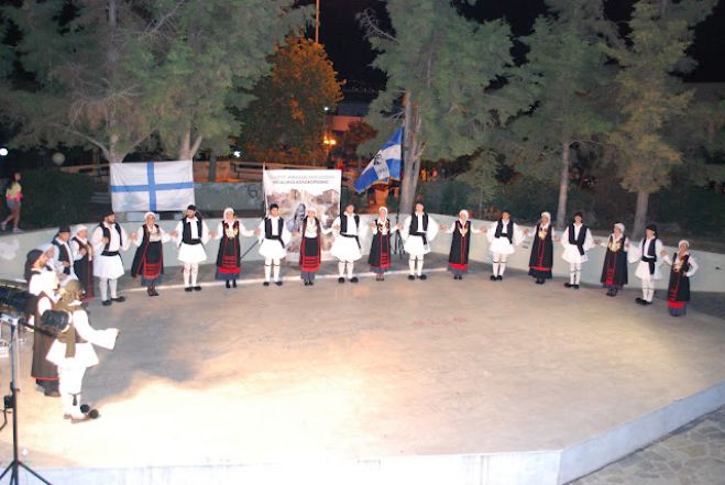 Ξεκινούν τα μαθήματα χορού για τους Αρκάδες Φυλής!