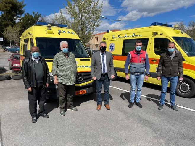 Τα προβλήματα του ΕΚΑΒ Αρκαδίας άκουσε ο Χρονάς | Η ανάγκη για προσλήψεις, τα ασθενοφόρα και η αλλαγή κτιρίου για την κεντρική υπηρεσία